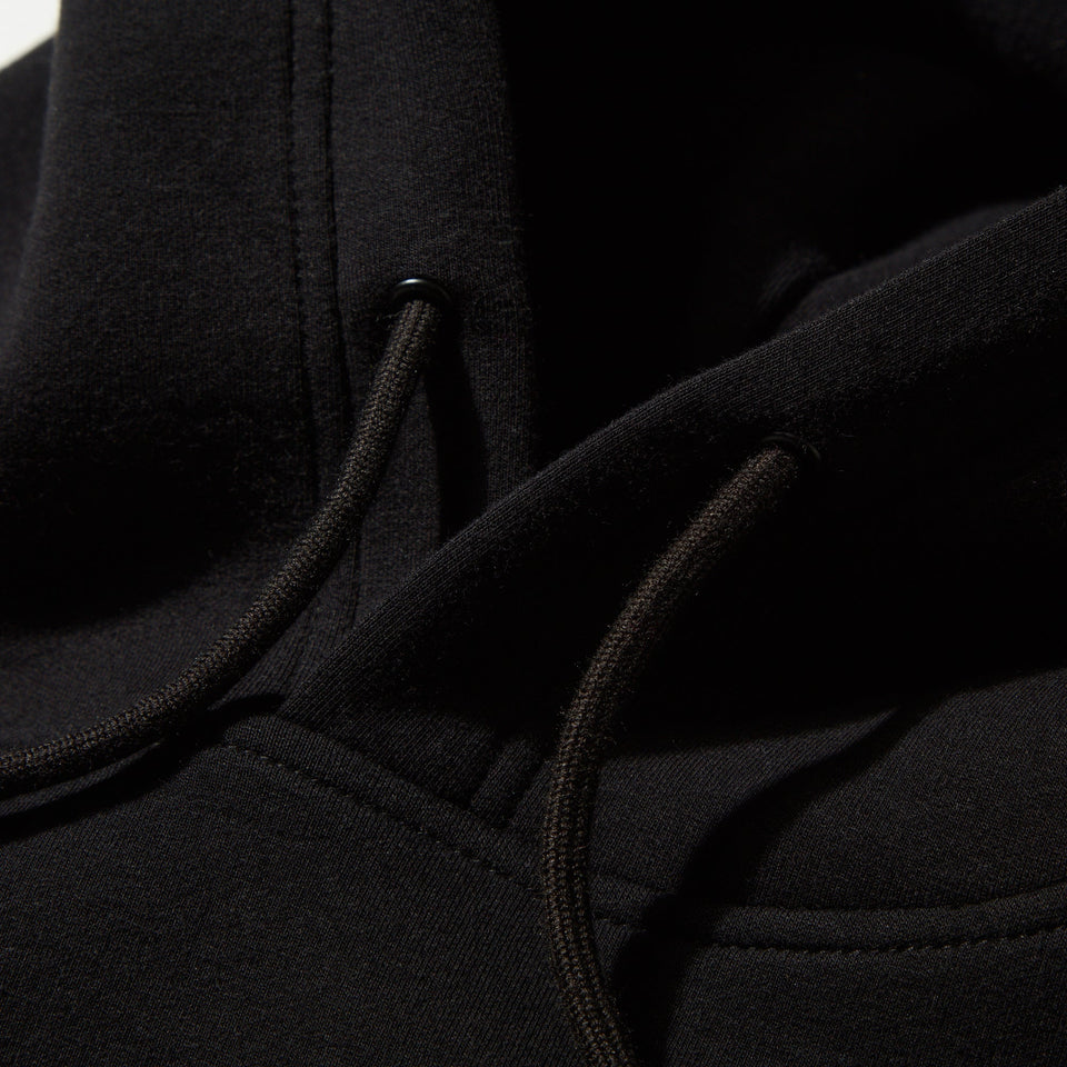 Women's テック スウェット ショート プルオーバーフーディー ブラック【Performance Apparel】 - 14312770 - S | NEW ERA ニューエラ公式オンラインストア