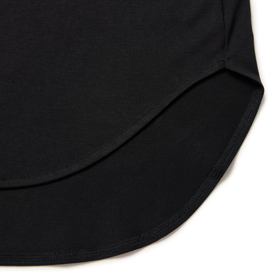 Women's 長袖 ラウンドヘム Tシャツ ブラック | パフォーマンスアパレル - 14674722 - S | NEW ERA ニューエラ公式オンラインストア