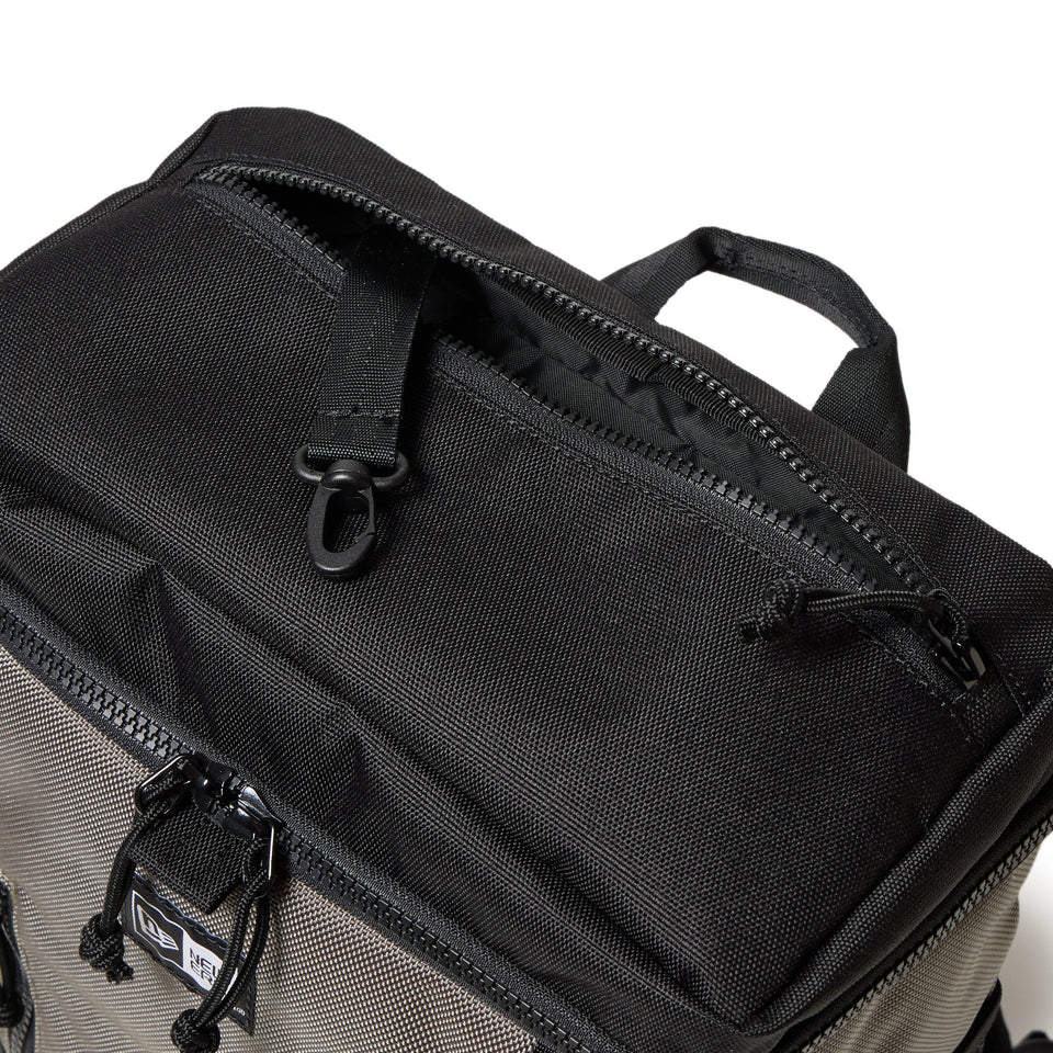 キッズ Youth ボックスパック 15L オリーブ - 14655335 - OSFM | NEW ERA ニューエラ公式オンラインストア