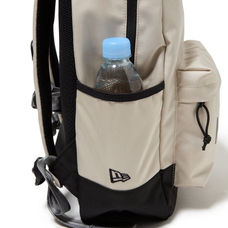 Youth ライトパック 18L ワードマークロゴ ストーン