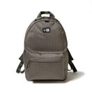 キッズ Youth ライトパック 18L オリーブ - 14655334 - OSFM | NEW ERA ニューエラ公式オンラインストア