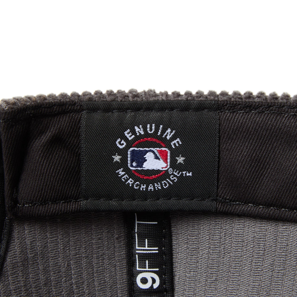 キッズ Youth 9FIFTY Corduroy コーデュロイ シカゴ・ホワイトソックス グレー/ブラック - 14671570 - YTH | NEW ERA ニューエラ公式オンラインストア