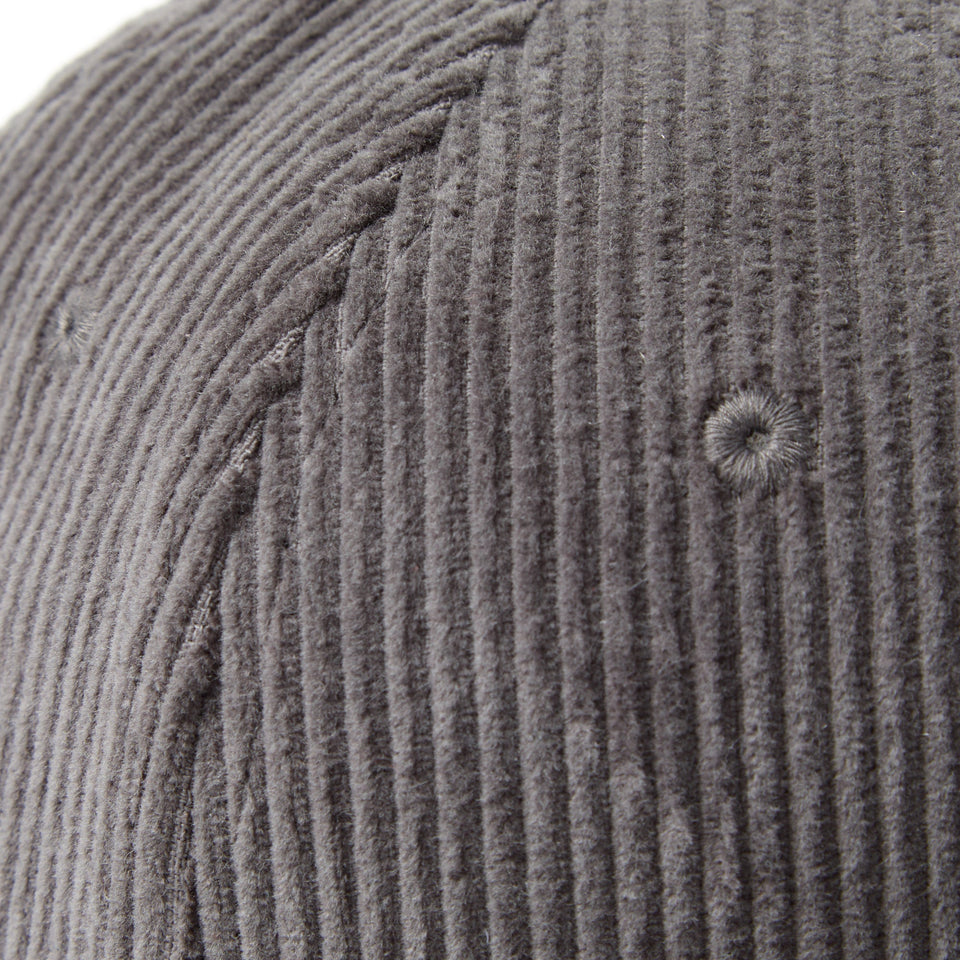 キッズ Youth 9FIFTY Corduroy コーデュロイ シカゴ・ホワイトソックス グレー/ブラック - 14671570 - YTH | NEW ERA ニューエラ公式オンラインストア