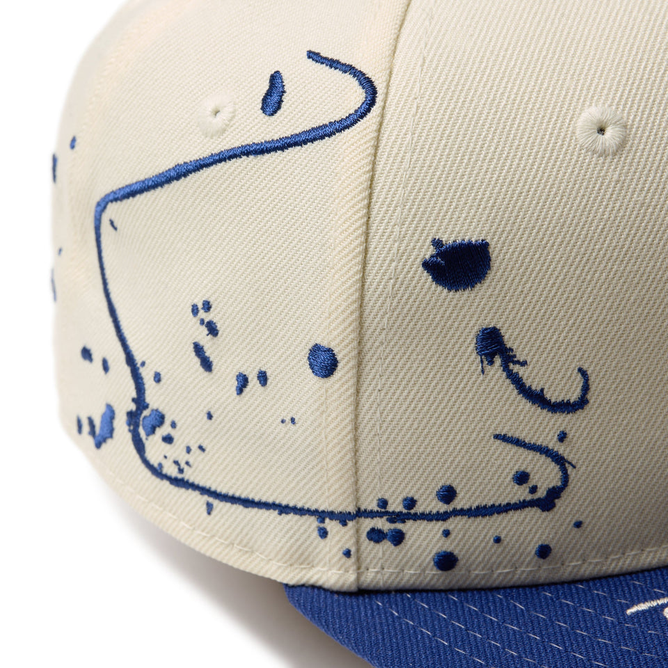 キッズ Youth 9FIFTY Dripping ロサンゼルス・ドジャース クロームホワイト ダークロイヤルバイザー - 14671560 - YTH | NEW ERA ニューエラ公式オンラインストア