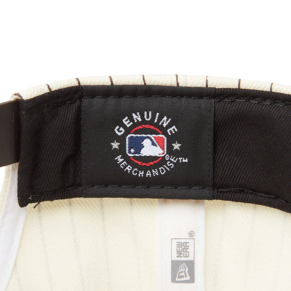Youth 9FIFTY Pinstripe ニューヨーク・ヤンキース クローム ブラウンバイザー - 14325146 - YTH | NEW ERA ニューエラ公式オンラインストア
