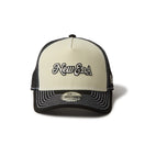 キッズ Youth 9FORTY A - Frame トラッカー Archive Mix Logo クロームホワイト/ブラック - 14671586 - YTH | NEW ERA ニューエラ公式オンラインストア