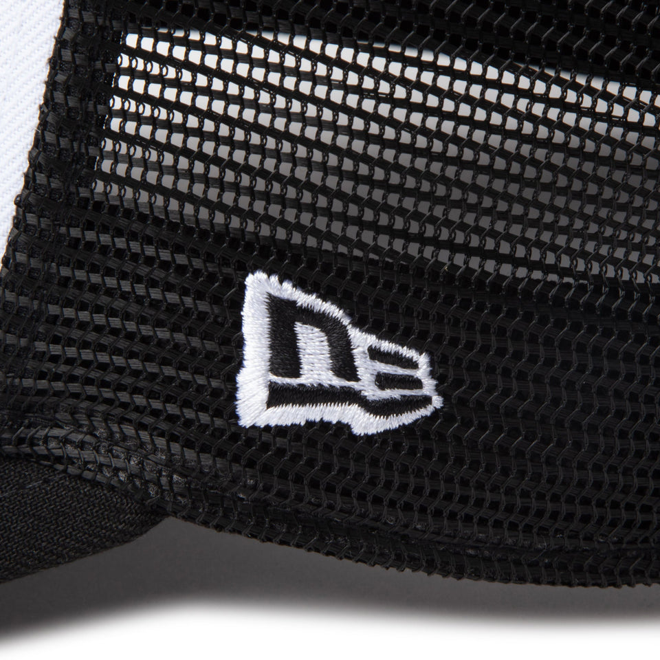 Youth 9FORTY A - Frame トラッカー Wind Logo ホワイト/ブラック - 14392019 - YTH | NEW ERA ニューエラ公式オンラインストア