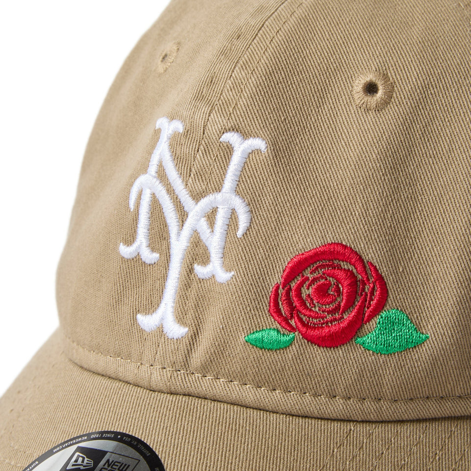 キッズ Youth 9TWENTY ローズ エンブロイダリー ニューヨーク･メッツ ブリティッシュカーキ - 14671552-YTH | NEW ERA ニューエラ公式オンラインストア