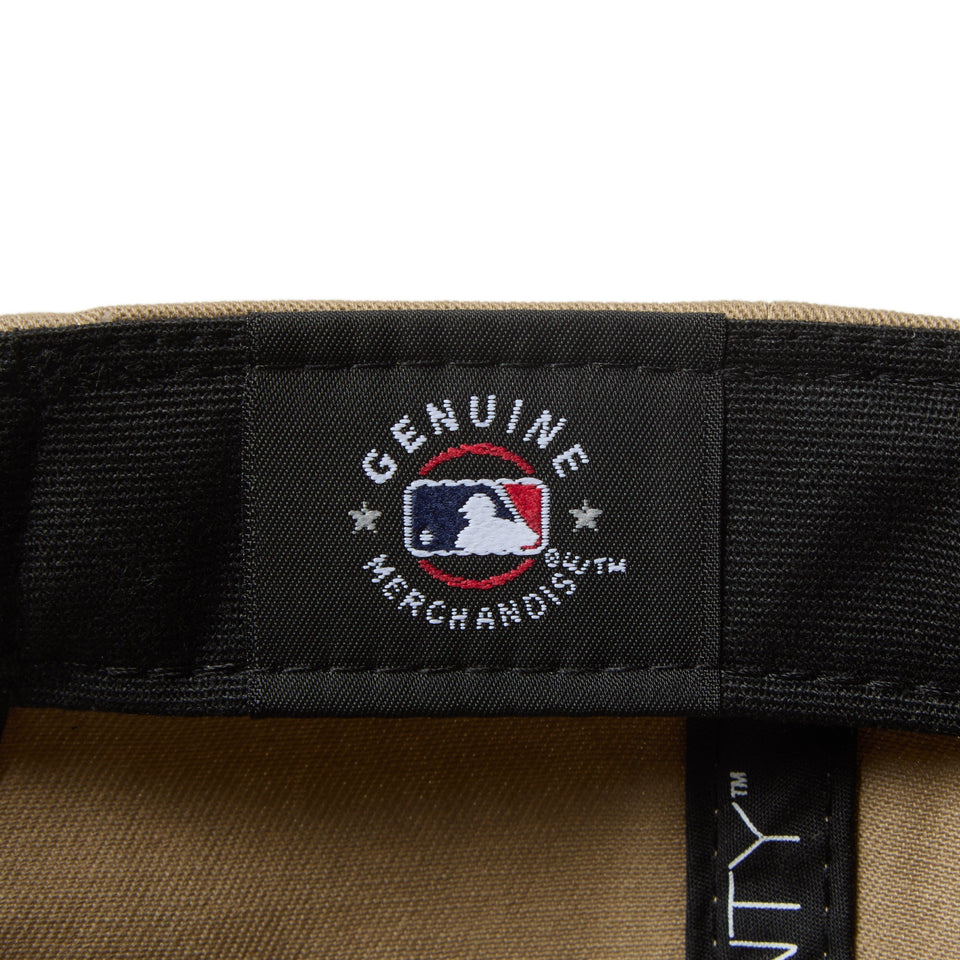 キッズ Youth 9TWENTY ローズ エンブロイダリー ニューヨーク･メッツ ブリティッシュカーキ - 14671552-YTH | NEW ERA ニューエラ公式オンラインストア