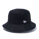 バケット01 Essential エッセンシャル スクリプトロゴ ブラック - 13750606-SM | NEW ERA ニューエラ公式オンラインストア