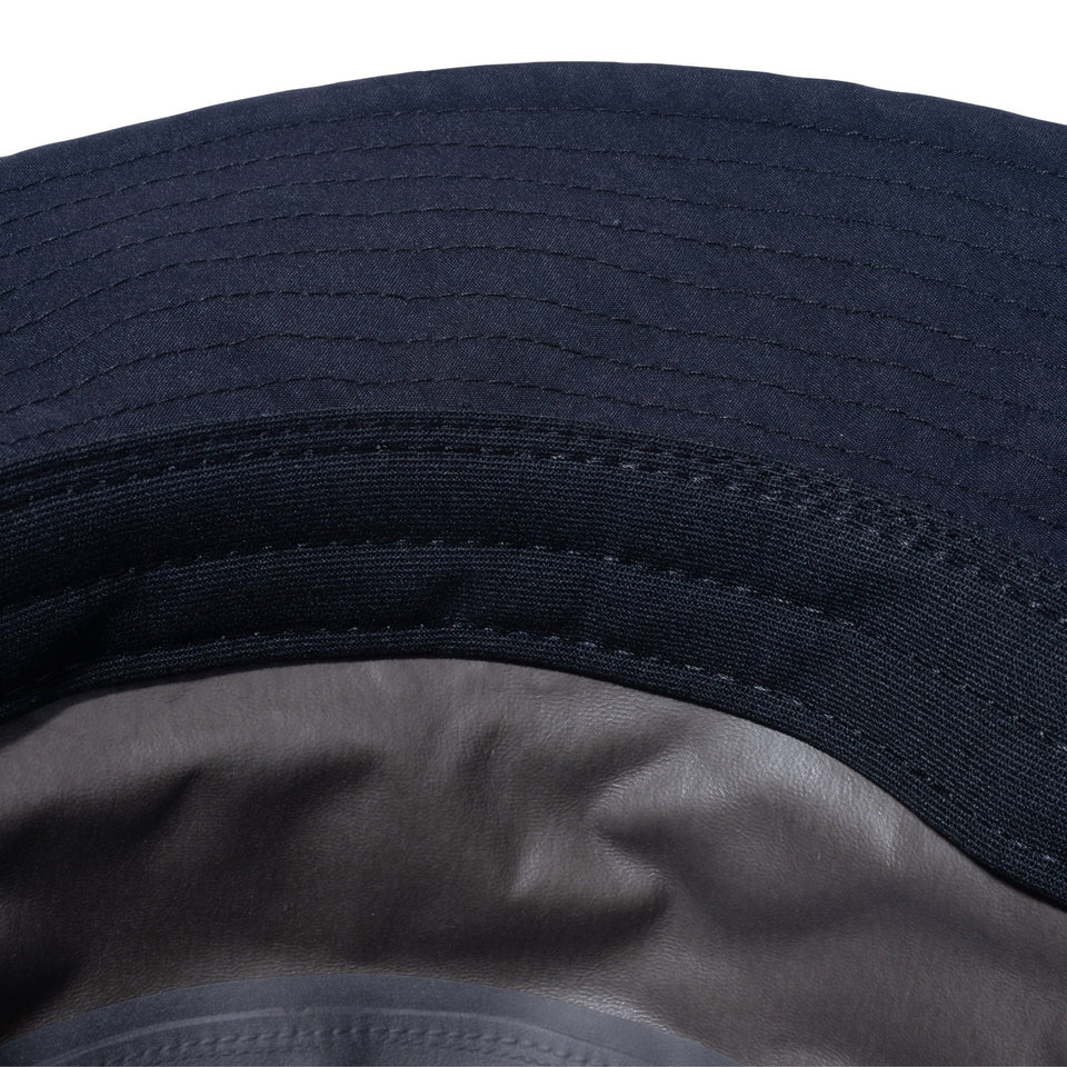 バケット01 GORE-TEX PACLITE スクリプトロゴ ブラック | ゴルフ