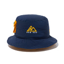 バケット01 Mountain Initial Logo ネイビー/イエロー 【ニューエラアウトドア】 - 13516197-SM | NEW ERA ニューエラ公式オンラインストア