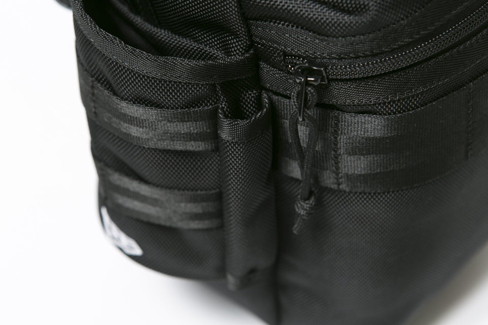 スリングボディバッグ 12L ブラック - 12325629-OSFA | NEW ERA ニューエラ公式オンラインストア