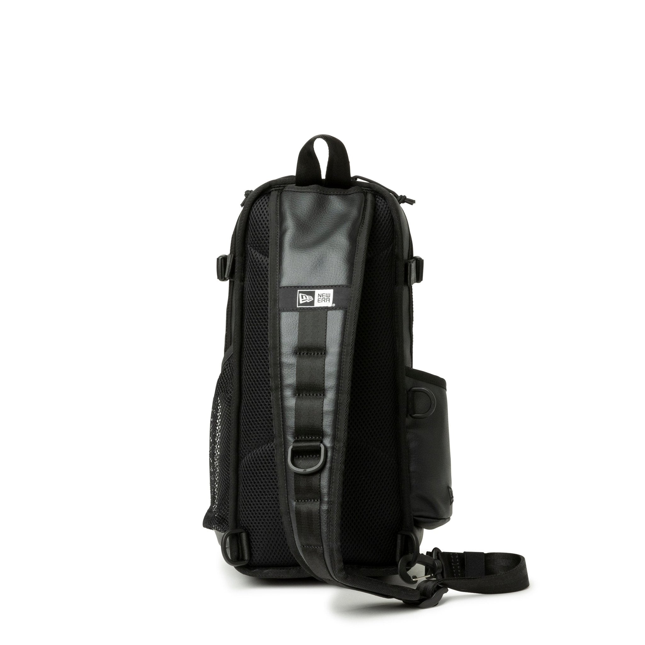 スリングボディバッグ 12L ブラックレザー 4