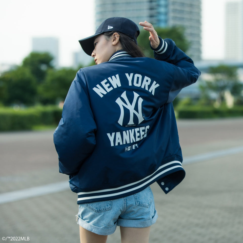 NEW YORK YANKEES ナイロンジャケット-