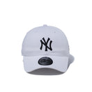 カジュアルクラシック ニューヨーク・ヤンキース ホワイト × ブラック - 13562009-OSFM | NEW ERA ニューエラ公式オンラインストア
