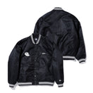 ナイロン バーシティージャケット スクリプトロゴ キャップロゴ ブラック - 13755402-S | NEW ERA ニューエラ公式オンラインストア