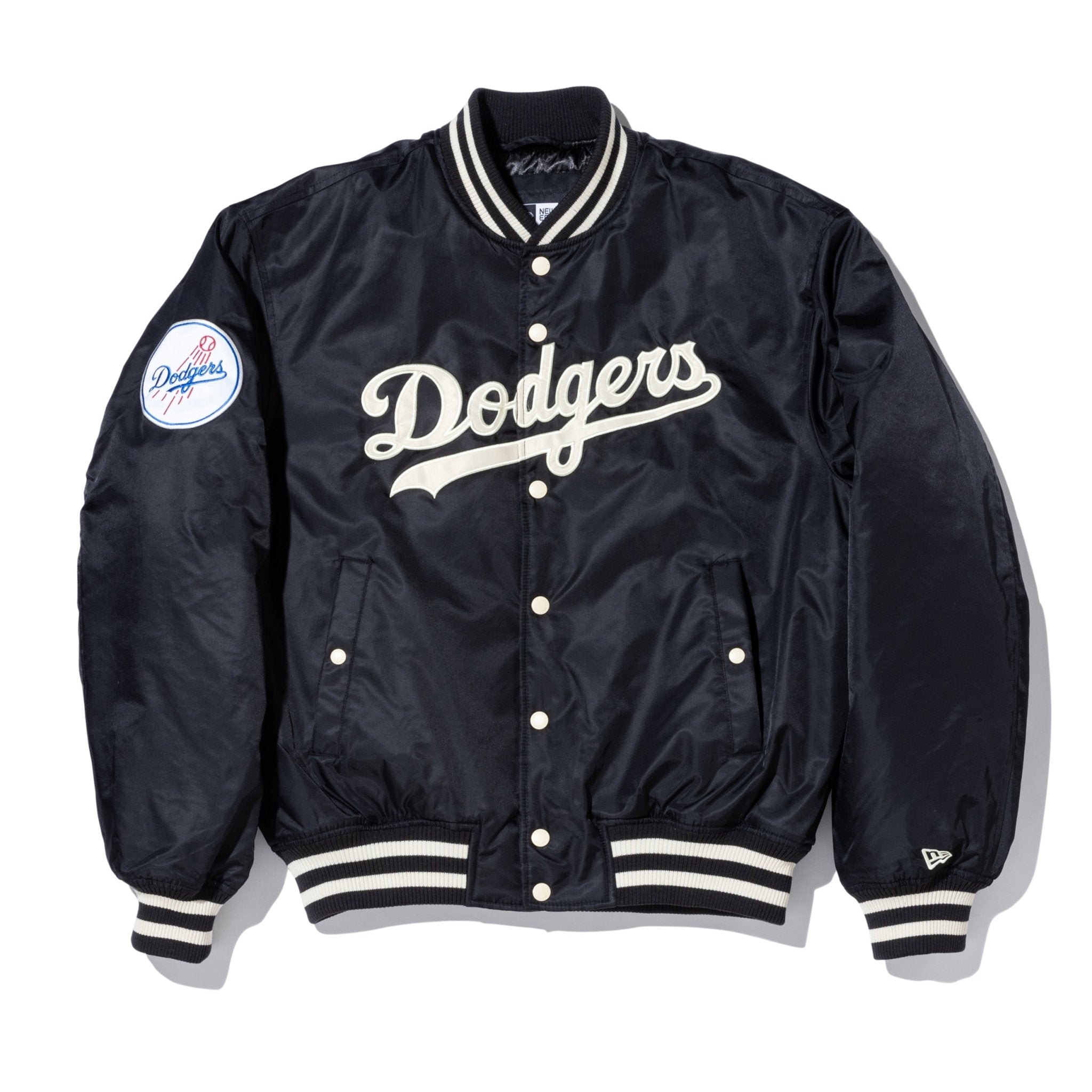 Dodgers ナイロンプルオーバー LA