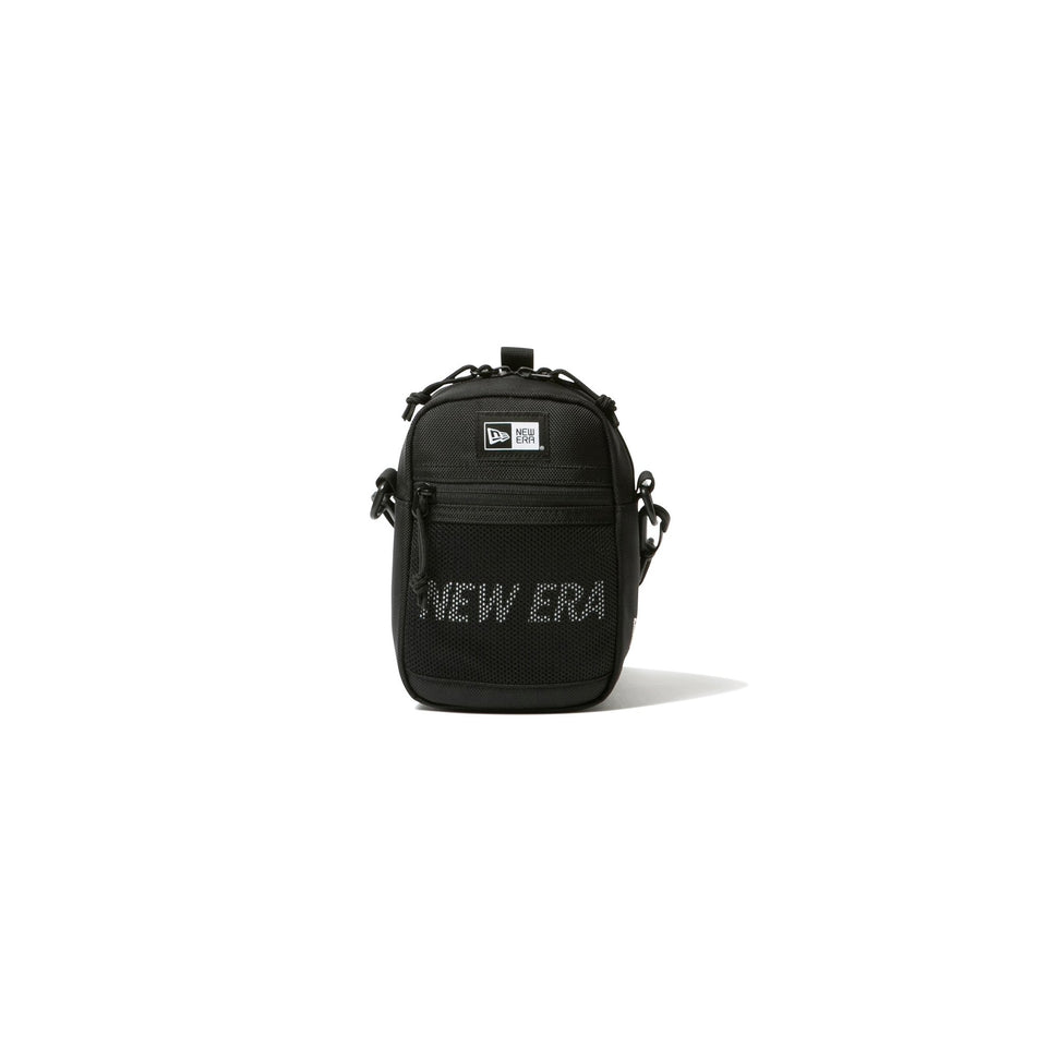 ショルダーポーチ 1.7L プリントロゴ ブラック × ホワイト - 12325640-OSFA | NEW ERA ニューエラ公式オンラインストア