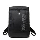 ボックスパック ミディアム 25L プリントロゴ アウトライン ブラック × ホワイト - 13518037-OSFM | NEW ERA ニューエラ公式オンラインストア