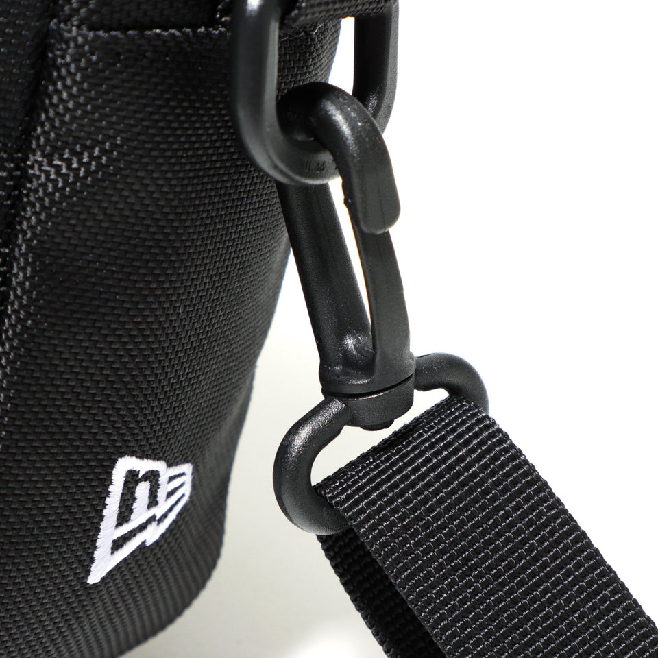 ショルダーポーチ ラージ 2L Fall & Winter 2020 Y's ブラック × ホワイト - 12583339-OSFM | NEW ERA ニューエラ公式オンラインストア