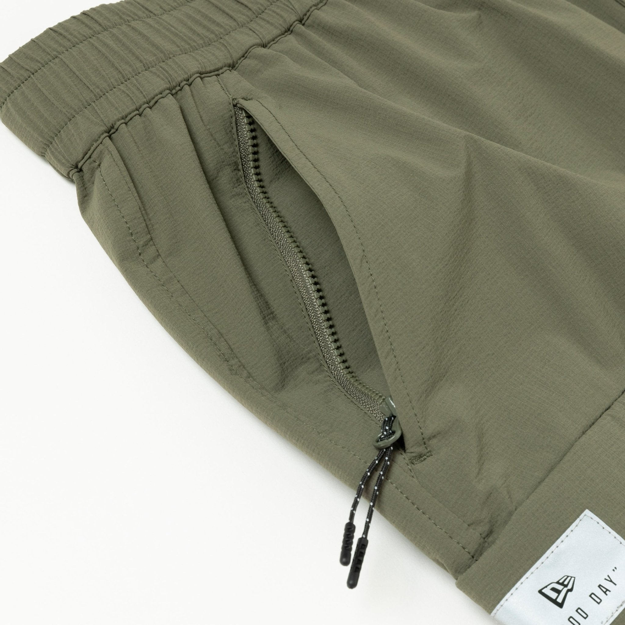 フィールド 2Way トラックパンツ Angler Collection オリーブ 【ニューエラ アウトドア】 9