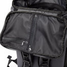 ボックスパック 32L プリントロゴ グラファイト/ブラック × ブラック - 13518034-OSFM | NEW ERA ニューエラ公式オンラインストア