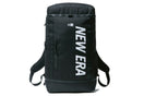 ボックスパック 32L プリントロゴ ブラック × ホワイト - 13529453-OSFM | NEW ERA ニューエラ公式オンラインストア