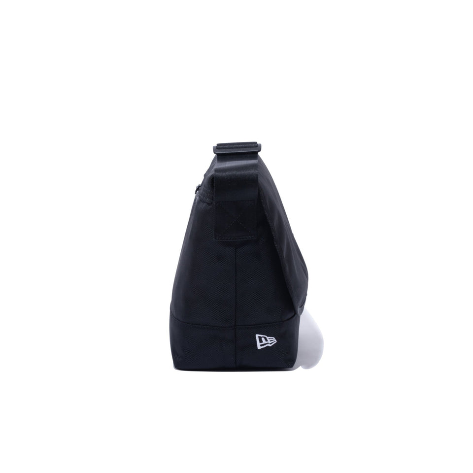 ショルダーバッグ ミニ 3.5L ブラック - 11556617-OSFA | NEW ERA ニューエラ公式オンラインストア
