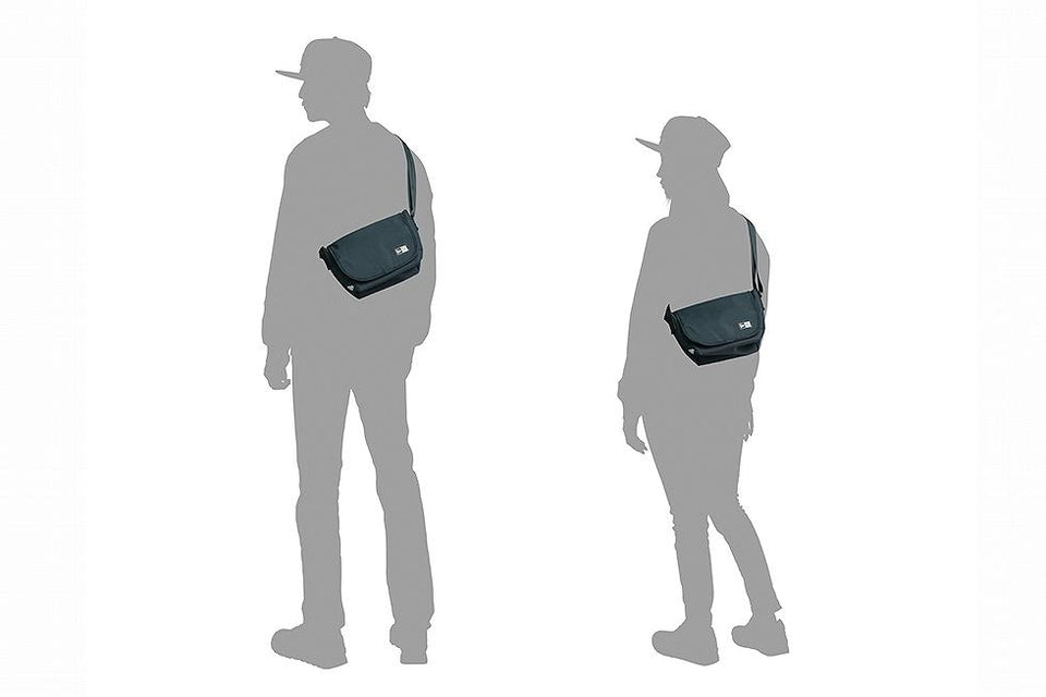 ショルダーバッグ ミニ 3.5L ブラック - 11556617-OSFA | NEW ERA ニューエラ公式オンラインストア
