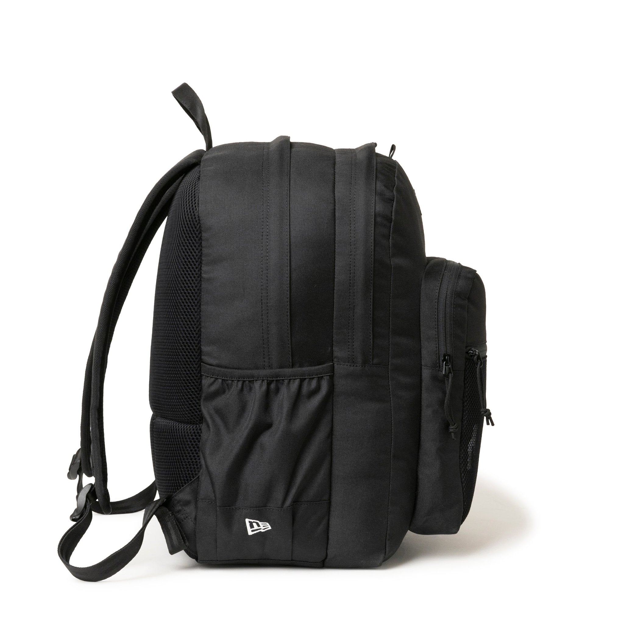 キャンパスパック 35L プリントロゴ ブラック × ホワイト 5
