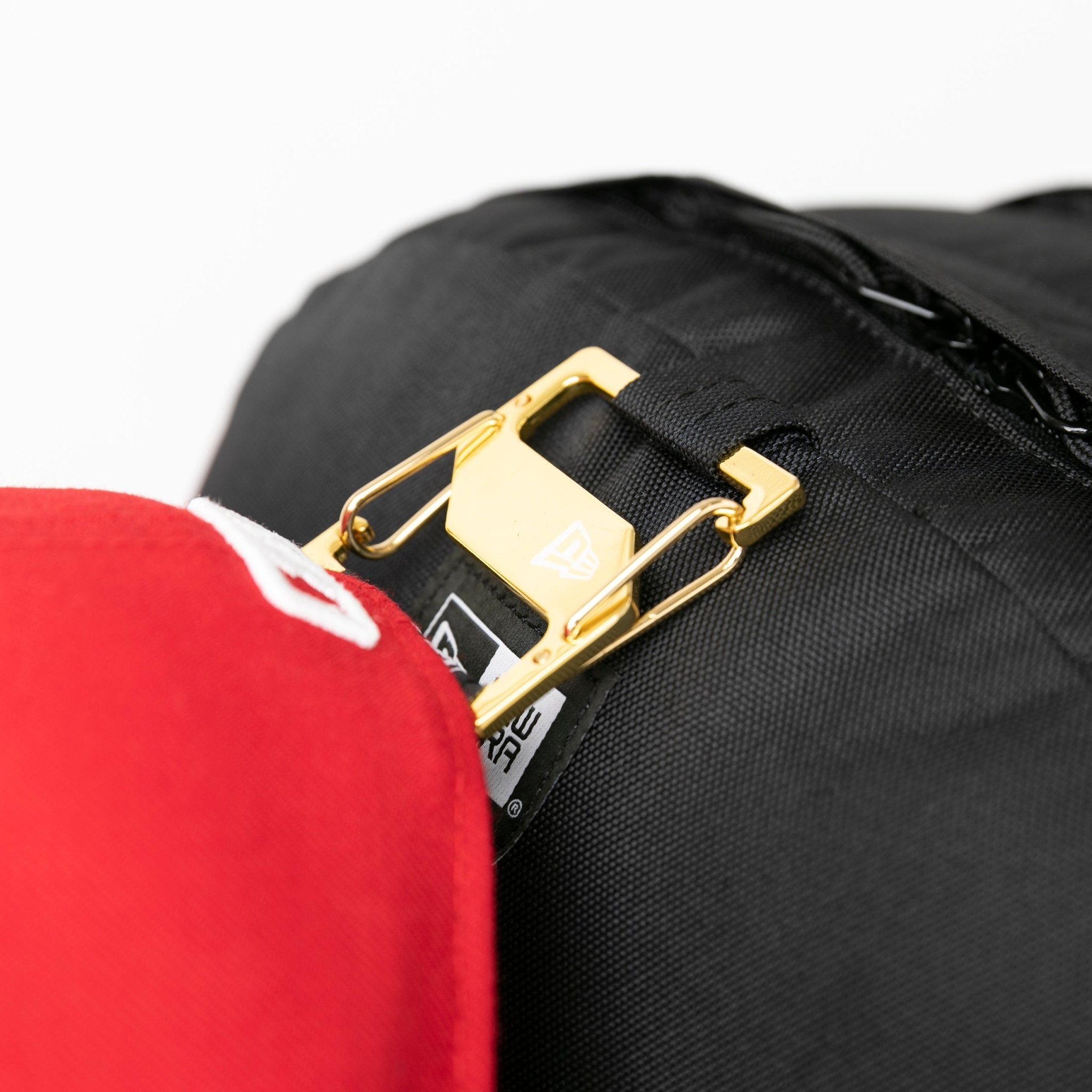 キャンパスパック 35L プリントロゴ ブラック × ホワイト 7