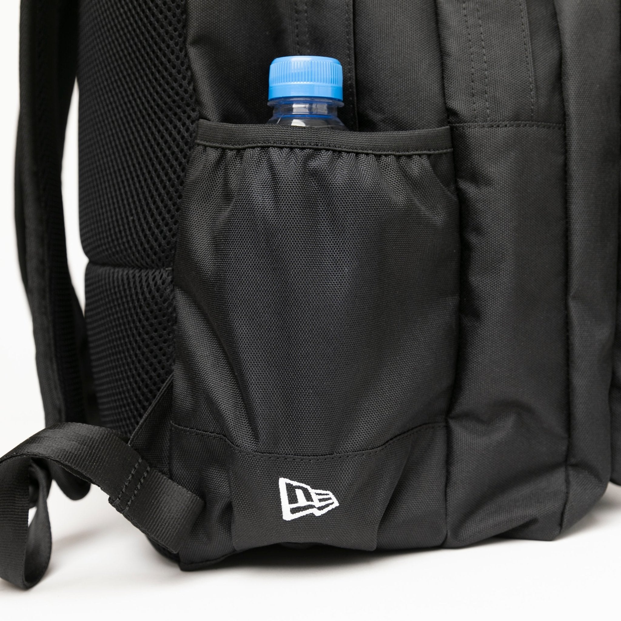 キャンパスパック 35L ブラック 11