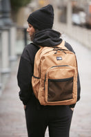 キャンパスパック 35L ライトブロンズ - 13772570-OSFM | NEW ERA ニューエラ公式オンラインストア