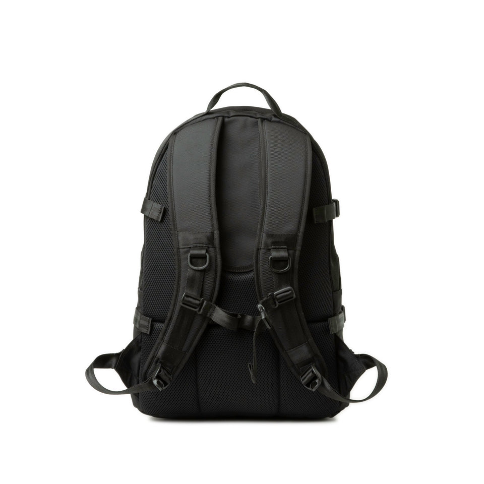 リバーシブルタイプ ニューエラ キャリアパック 35L マスターマインド