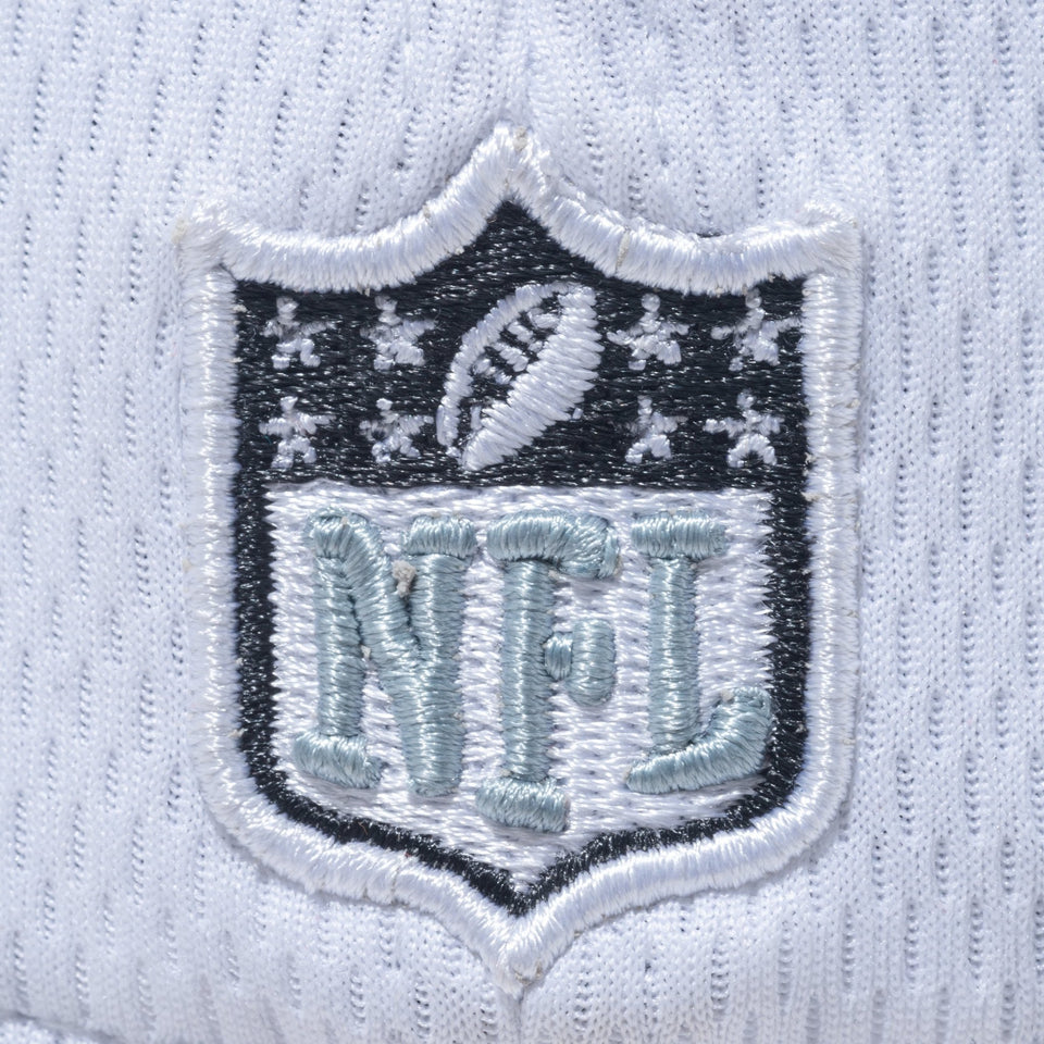 39THIRTY NFL SIDE LINE 2023 ラスベガス・レイダース ホワイト × ブラック グレーアンダーバイザー - 13717105-SM | NEW ERA ニューエラ公式オンラインストア