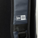 ボックスパック ラージ 46L TPU Box Logo ボックスロゴ ロゴプリント ネイビー - 14108416-OSFM | NEW ERA ニューエラ公式オンラインストア