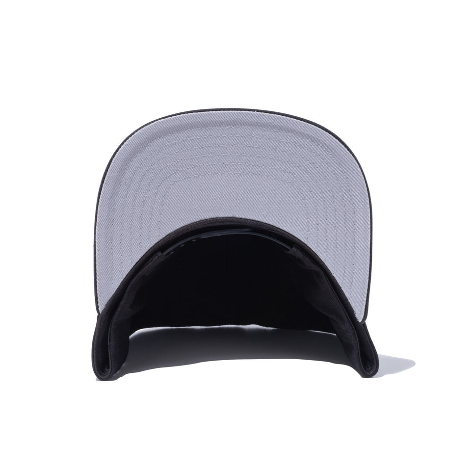 5-Panel Square Visor シカゴ・ホワイトソックス カレッジロゴ ブラック - 13328492-OSFM | NEW ERA ニューエラ公式オンラインストア