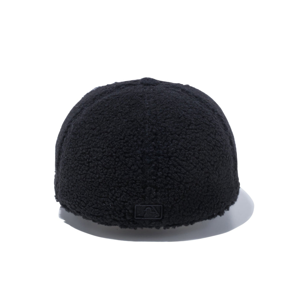 59FIFTY ニューヨーク・ヤンキース ボアフリース ブラック × ブラック - 12540885-700 | NEW ERA ニューエラ公式オンラインストア
