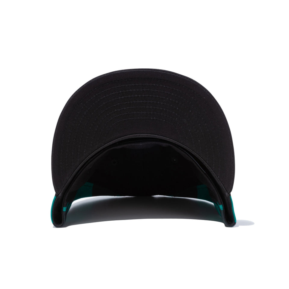 59FIFTY 鬼滅の刃 竈門炭治郎 フラッグロゴ ブラック - 13061687-700 | NEW ERA ニューエラ公式オンラインストア