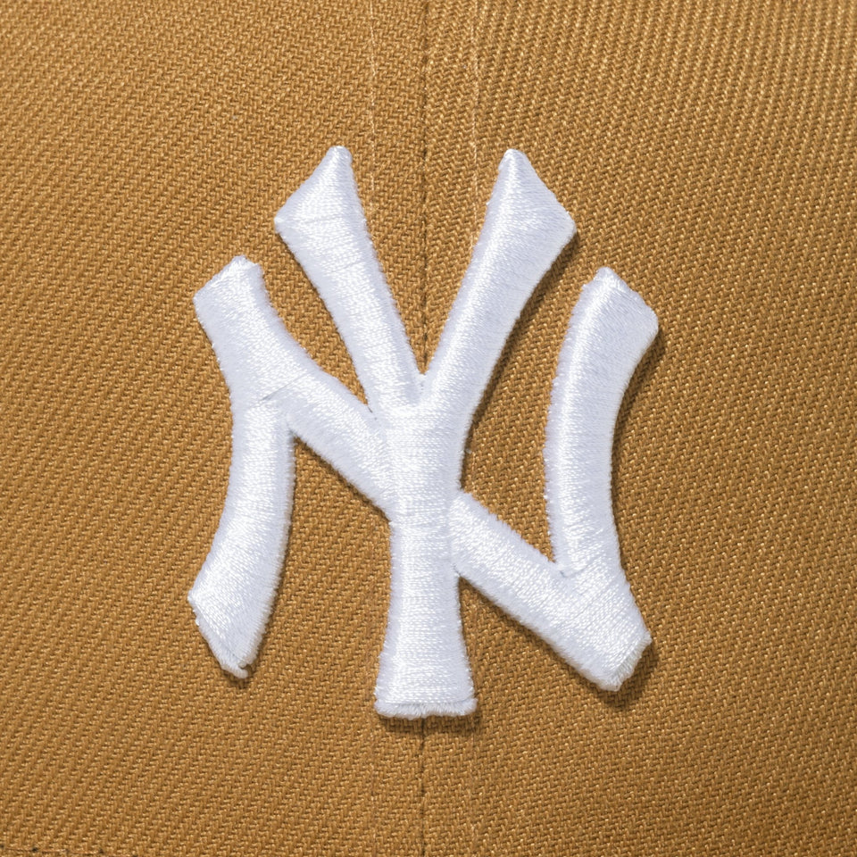 59FIFTY ニューヨーク・ヤンキース ウィート × ホワイト - 13562232-700 | NEW ERA ニューエラ公式オンラインストア