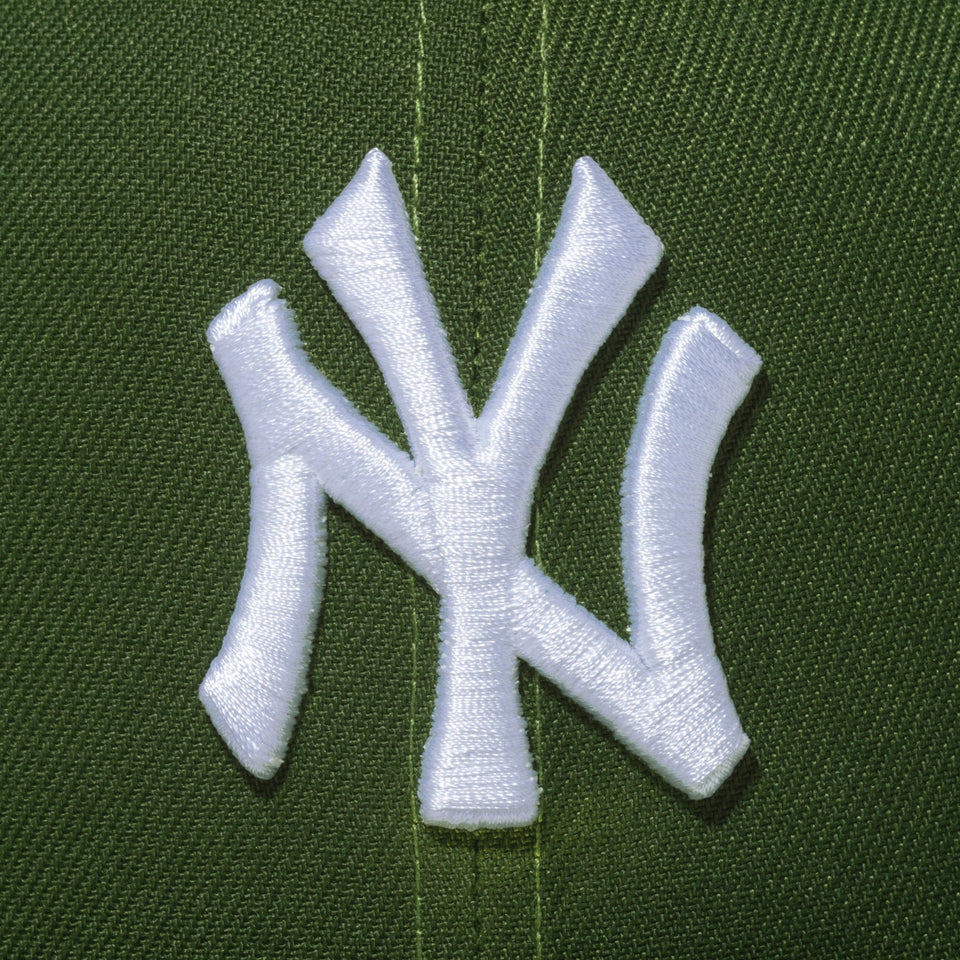 59FIFTY ニューヨーク・ヤンキース ライフルグリーン × ホワイト - 13562235-700 | NEW ERA ニューエラ公式オンラインストア