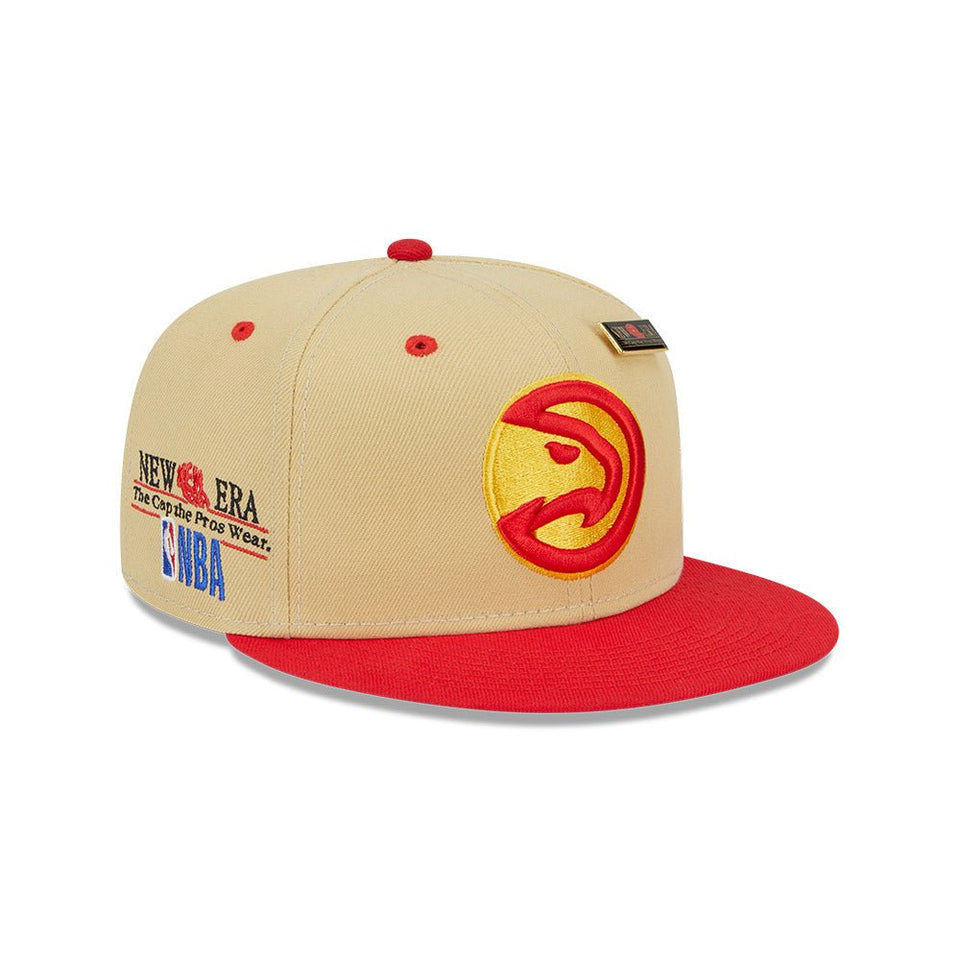 59FIFTY 59FIFTY DAY アトランタ・ホークス ベガスゴールド レッドバイザー - 13682232-700 | NEW ERA ニューエラ公式オンラインストア