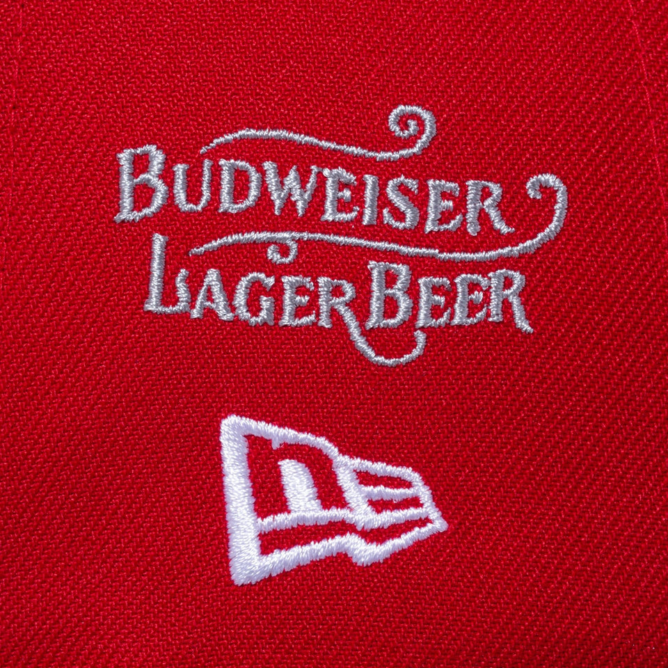 59FIFTY Budweiser バドワイザー ラベルロゴ スカーレット - 13534564-700 | NEW ERA ニューエラ公式オンラインストア