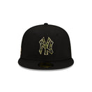 59FIFTY Camo Under Visor ニューヨーク・ヤンキース - 13049359-700 | NEW ERA ニューエラ公式オンラインストア