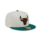 59FIFTY Camp シカゴ・ブルズ クロームホワイト グレーアンダーバイザー - 13743546-700 | NEW ERA ニューエラ公式オンラインストア