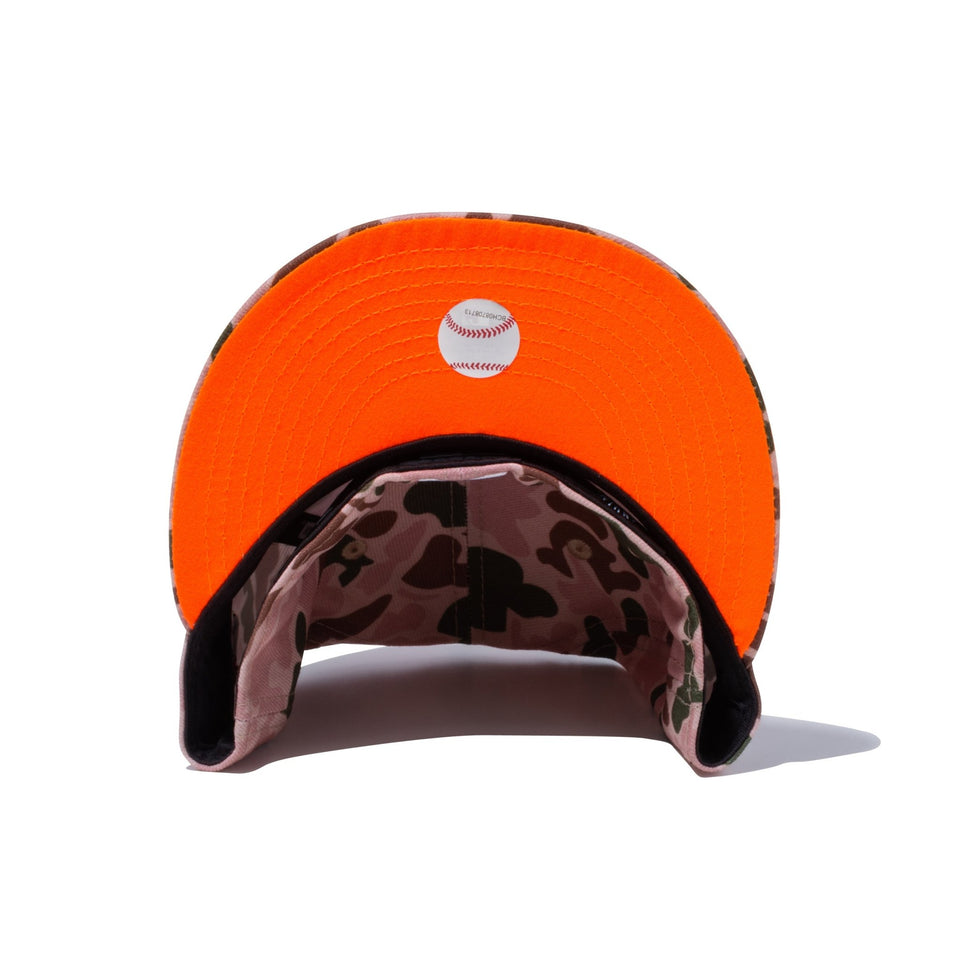 59FIFTY DUCK CAMO ロサンゼルス・エンゼルス ネオンオレンジアンダーバイザー - 13102862-700 | NEW ERA ニューエラ公式オンラインストア