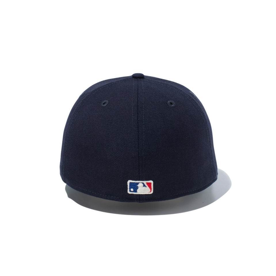 59FIFTY FEAR OF GOD ESSENTIALS The Classic Collection クリーブランド・ガーディアンズ ネイビー × レッド ケリーアンダーバイザー - 13682145-700 | NEW ERA ニューエラ公式オンラインストア
