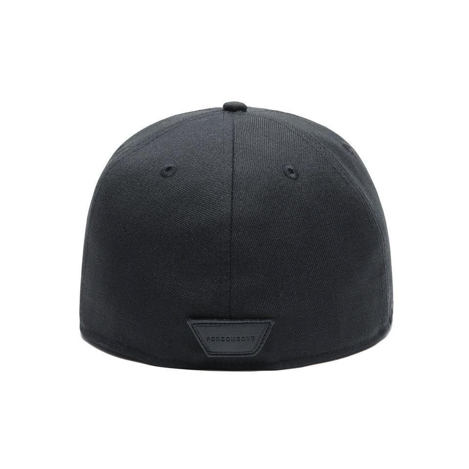 59FIFTY FORSOMEONE ロゴ グリーンレザー アンダーバイザー - 12590845-700 | NEW ERA ニューエラ公式オンラインストア