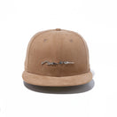 59FIFTY Micro Corduroy マイクロコーデュロイ メタルロゴ ベージュ - 13807629-700 | NEW ERA ニューエラ公式オンラインストア